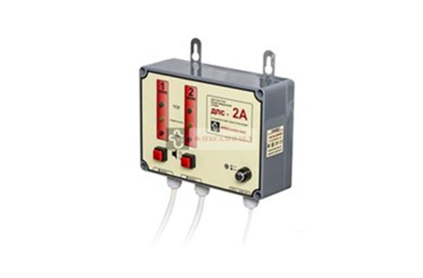 Stationary two-channel single-level damage detector